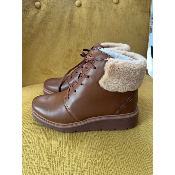 Clark’s Leather Boots size 9 NEW with box - Picture 4 of 7